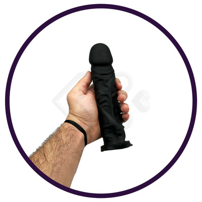 Capa Peniana em Forma de Pênis Realístico em Silicone com Cinta Regulável  - Real Peter CP 02 - 18 x 3,8 cm | Disponível em 3 cores