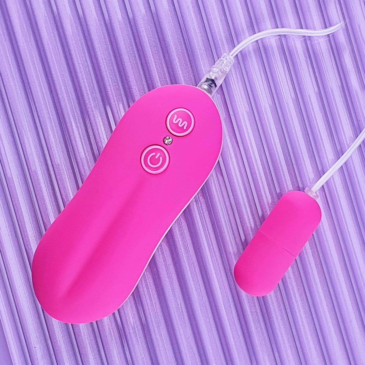 Cápsula Vibratória com 10 Modos de Vibração e Controle Remoto com Fio - Aphrodisia 10 Function Bullet Vibrator | 4,1 x 1,6 cm | Disponível em 2 Cores - 3