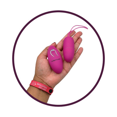 Cápsula Vibratória em Silicone Macio com 12 Modos de Vibração e Controle Remoto Sem Fio - Pretty Love Selkie | 7 x 3 cm | Disponível em 2 Cores