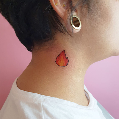 Foto 2 do produto Cartela com Tatuagens Provisórias Sexys - Tattoo com Tesão | 15 x 10 cm