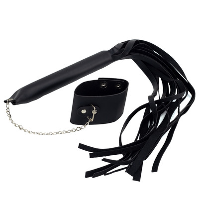 Foto 3 do produto Chicote com Bracelete e Tiras em Couro Sintético - Exclusiva Linha Sado