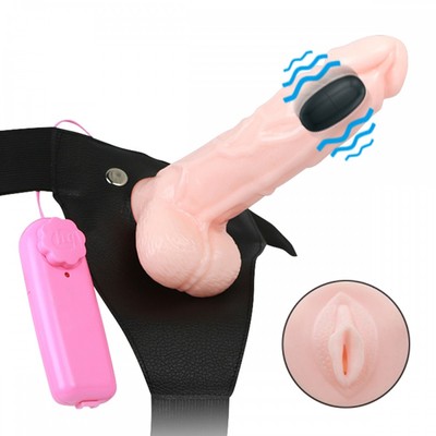 Foto 2 do produto Cinta Ajustável com Capa Peniana em Formato Realístico de Pênis, Bocal de Vagina, Vibração Multivelocidade e Controle com Fio - Wear Penis | 13,5 x 3,9 cm | Disponível em 2 Cores