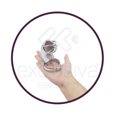 Foto 4 do produto Cinto de Castidade Masculino em Aço com Anel para Escroto e Ponta Vazada | Disponível em 3 Tamanhos