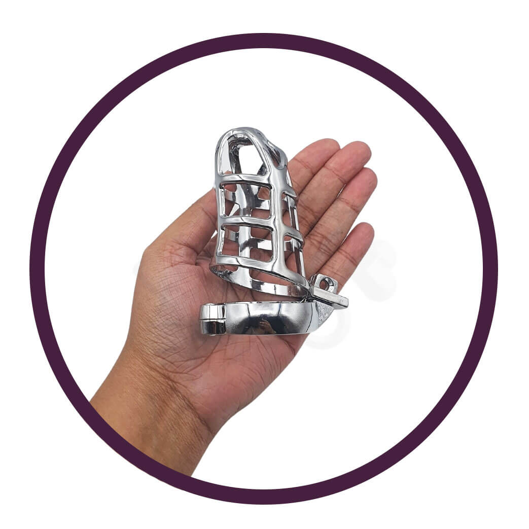 Cinto de Castidade Vazado com Anel para Escroto e Cadeado - Male Chastity Device | 9,6 x 4,3 cm - 4