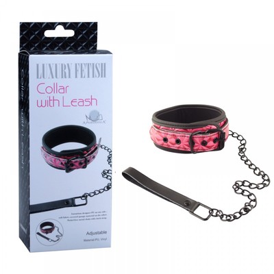 Foto 1 do produto Coleira com Fivela e Guia - Collar With Leash | Disponível em 3 Cores