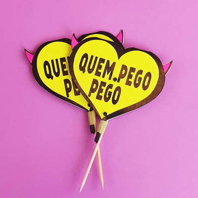 Conjunto de Espetinhos Coração Neon Decorativos para Mesa - FestaChic