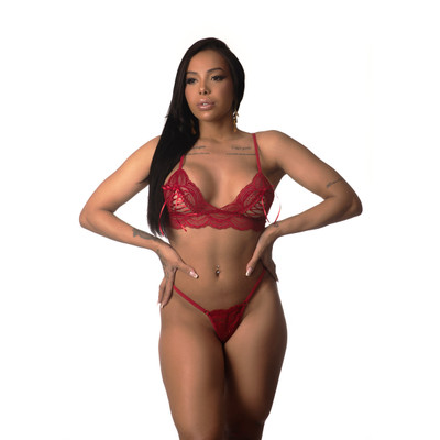Conjunto Fran em Renda e Cetim - Amor & Sedução | Disponível em 4 Tamanhos e 2 Cores