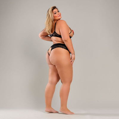 Conjunto Mirna - Tallyta Moda Apimentada | Disponível em 2 Tamanhos Plus Size e 2 Cores