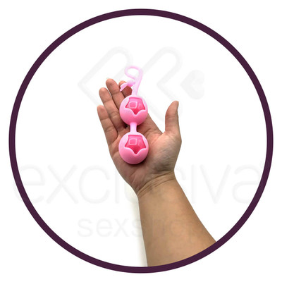 Foto 5 do produto Cute Love Balls - Bolas para Pompoarismo com Peso, Detalhes em Alto Relevo e Cordão