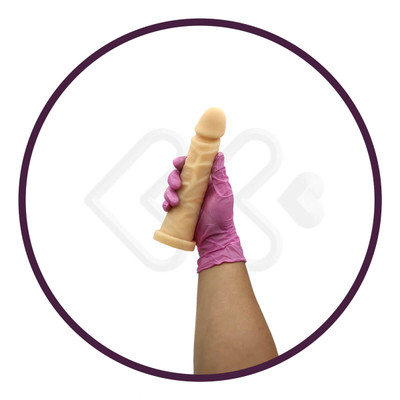 Cyber Dildo Friday - Prótese Realística em Cyberskin com Glande Definida, Veias Salientes e Vértebra - 17,5 x 3,8 cm
