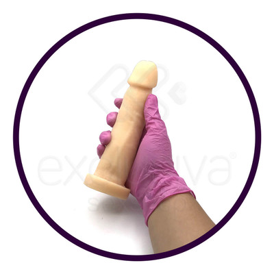 CyberDildo 8 - Prótese Peniana Realística em Cyberskin com Vértebras - 16 x 4 cm