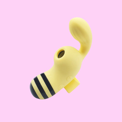 Foto 2 do produto Dedeira Estimuladora em Silicone no Formato de Abelha com 10 Tipos de Vibração, 5 Modos de Pulsação e Carregamento via USB - Little Bee | 11 x 2,4 cm