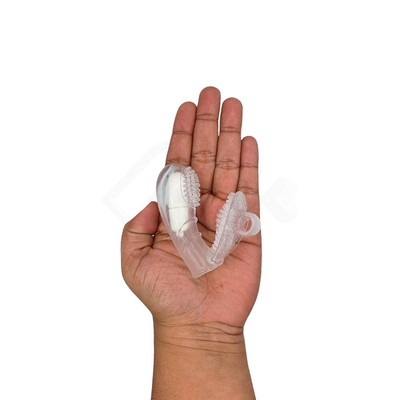Foto 3 do produto Dedeira em Silicone com Cerdas Massageadoras e Cápsula Vibratória - Adão e Eva | 7,1 x 2,8 cm