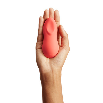 Foto 4 do produto Estimulador Clitoriano e Ponto G com 7 Modos de Vibração e 8 Intensidades - We-Vibe Touch X | 10,3 x 4,2 cm | Disponível em 2 Cores