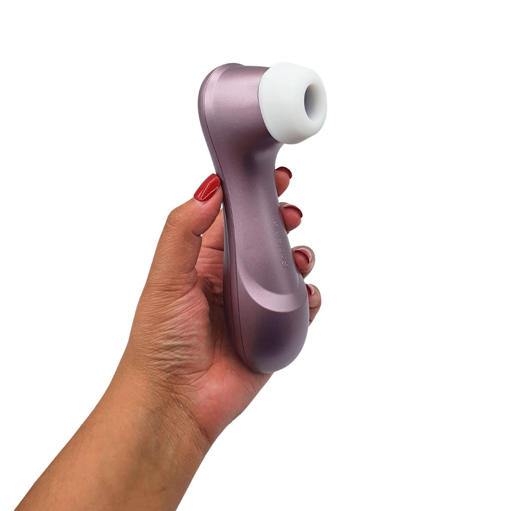 Estimulador Clitoriano Recarregável com 11 Níveis de Sucção e à Prova D'água - Satisfyer PRO² | 16,5 x 4,6 cm | Disponível em 3 Cores - 17