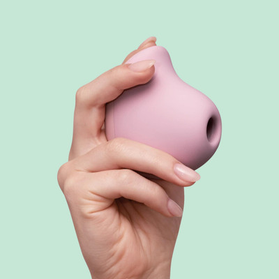 Estimulador de Clitóris com Formatado Ergonômico em Silicone, 3 Modos de Sucção, 5 Intensidades e Estojo Recarregável - Fun Factory Mea