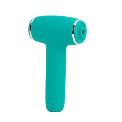 Foto 2 do produto Estimulador de Clitóris no Formato de Secador em Silicone, 10 Modos de Pulsação, 10 Tipos de Sucção e Recarregável - Ny Toys Dirce | 15,5 x 4,7