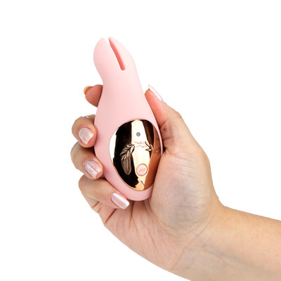 Estimulador de Clitóris em Silicone com 10 Modos de Vibração, 3 Níveis de Intensidade e Recarregável via USB - Slimline Bunny Love | Disponível em 3 Cores