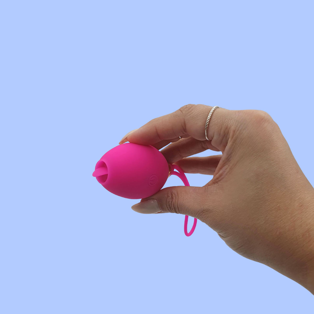 Estimulador de Clitóris em Silicone, Formato Arredondado com Língua, 9 Modos de Vibração e Controle via Aplicativo - Good Vibe Toys | 7 x 3,9 cm - 7