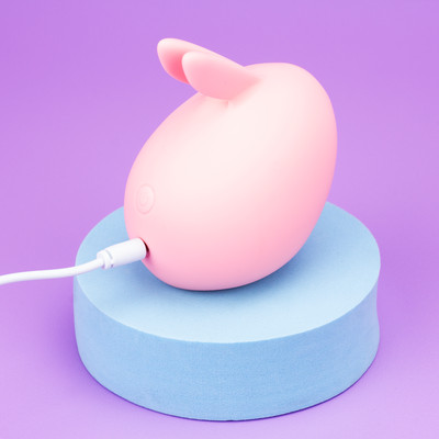 Foto 4 do produto Estimulador de Clitóris em Silicone com Formato de Coelho, Recarregável via USB, 10 Modos de Pulsação e Vibração - Honey Boc