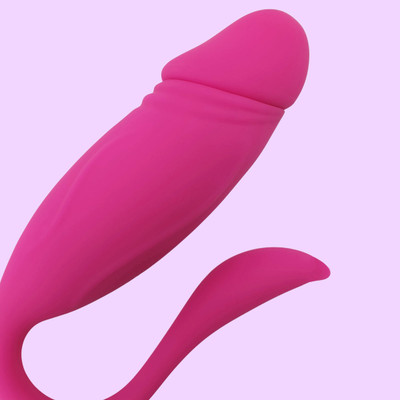 Foto 3 do produto Estimulador de Ponto G e Clitóris No Formato de Pênis com 9 modos de Vibração e Controle Via Aplicativo - Good Vibe Toys | 11,5 x 3 cm