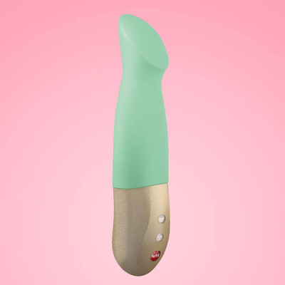 Foto 2 do produto Estimulador em Silicone com 15 Modos de Pulsação, Carregamento via Cabo USB, Função de Memória e Bloqueio de Viagem - Fun Factory Sundaze | Cor: Pistachio