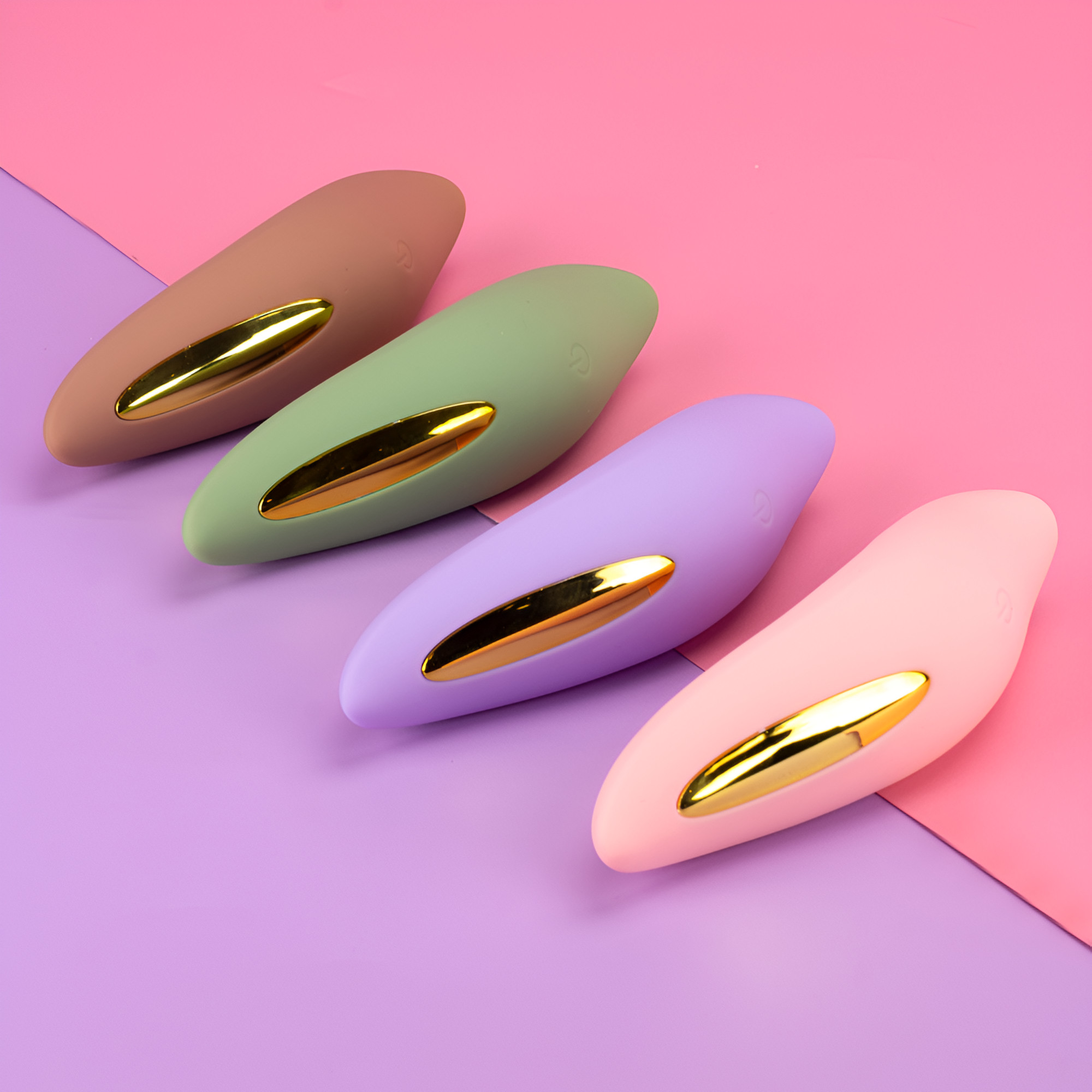 Estimulador Sugador de Clitóris em Silicone com 5 Modos de Pulsação, Resistência à Água e Recarregável via USB - Exclusiva Frida | 12,8 x 3,8 cm | Disponível em 4 Cores - 4