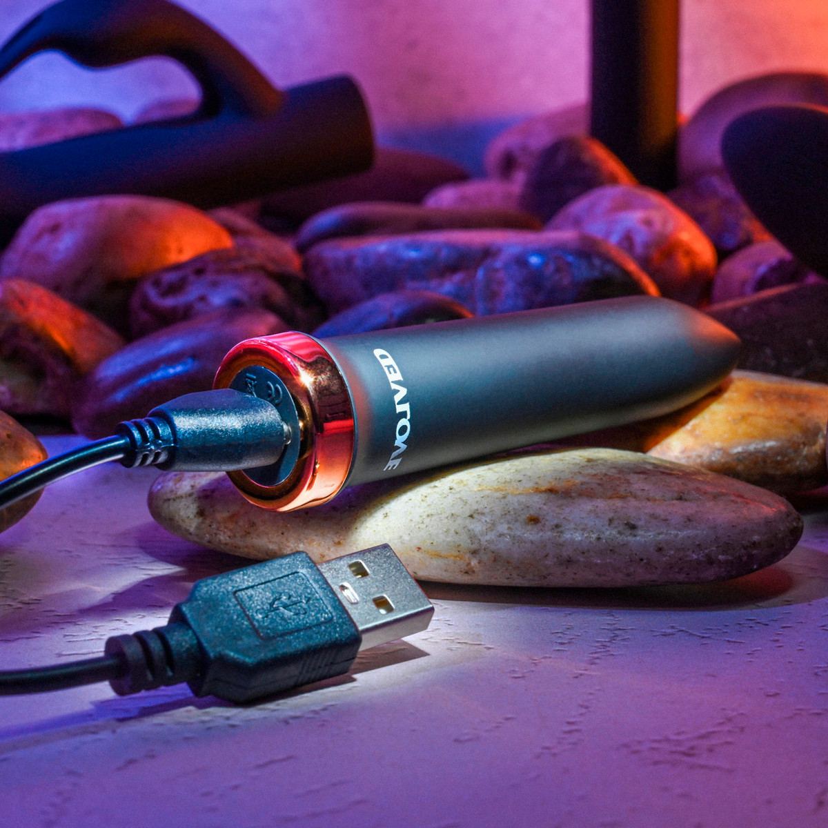 Cápsula Vibratória em ABS Aveludado com 7 Vibrações Potentes e 3 Capas Estimuladoras em Silicone - Evolved Four Play | 9,7 x 2 cm - 4