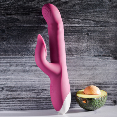 Foto 2 do produto Vibrador de Ponto G e Estimulador de Clitóris com Cerdas Massageadoras, 10 Modos de Vibração e 3 Modos de Rotação - Evolved Lovely Lucy | 24 x 3,7 cm