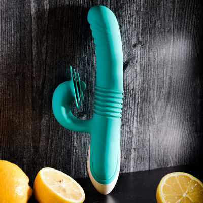 Foto 3 do produto Vibrador de Ponto G e Estimulador de Clitóris Recarregável com Movimento "Vai e Vem", 8 Modos de Vibração e 3 Rotações - Evolved The Show Stopper | 15 x 3,3 cm