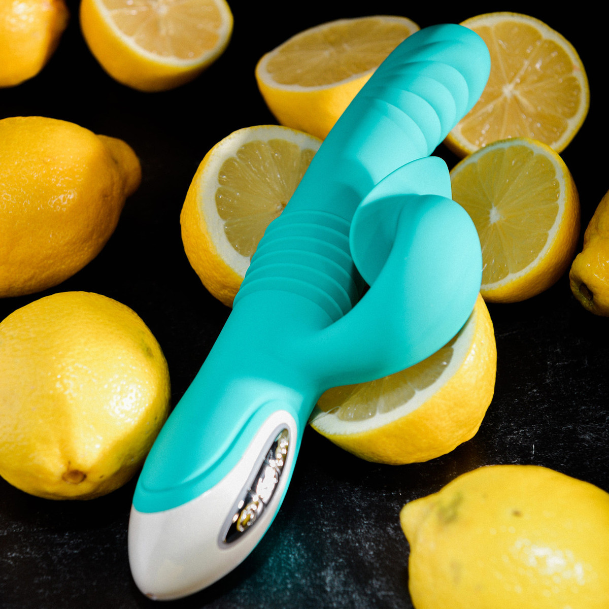 Vibrador Duplo Recarregável com Movimento "Vai e Vem", 8 Modos de Vibração e 3 Rotações - Evolved The Show Stopper | 15 x 3,3 cm - 4