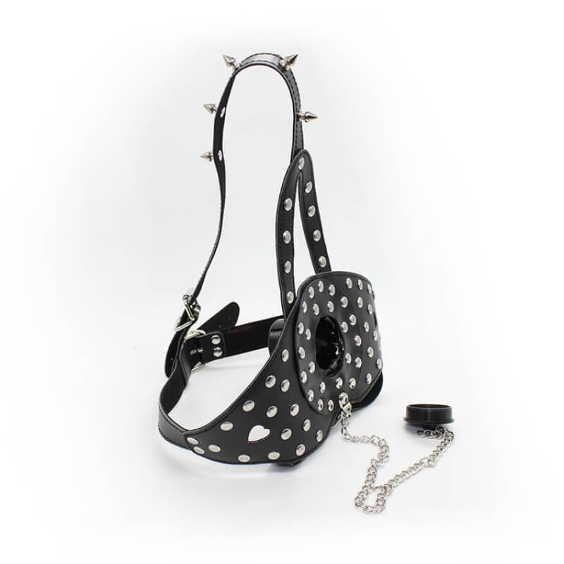 Focinheira em Couro Sintético com Fivelas Ajustáveis e Espinhos em Metal - 2