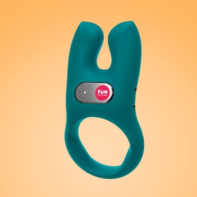 Foto 2 do produto Anel Peniano Recarregável em Silicone com 5 Intensidades de Vibração e Estimulador Clitoriano - Fun Factory Nós | Cor: Azul Mar Profundo