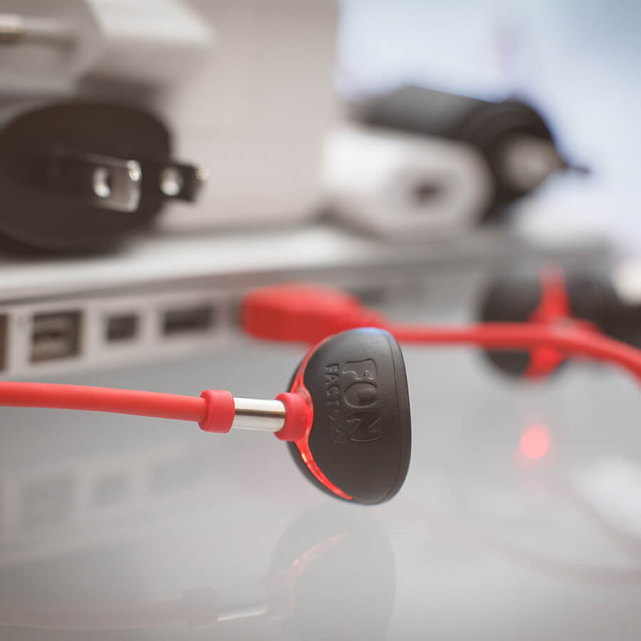 Fun Factory Hybrid Kit - Kit Aprimoramento com Carregador Magnético e 2 Pilhas Recarregáveis para Produtos Fun Factory - 3