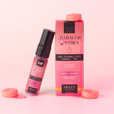 Gel Excitante Unissex Beijável com Sabor de Chiclete, Efeito de Vibração e Esquenta - Intt BabaLub Vibra Sweet Secrets By Carla Geane | 15g