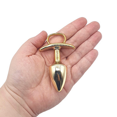 Plug Anal em Forma de Cone com 4 Alças Removíveis e Detalhes de Joias - Hard Anal Kit | 5,9 x 2,6 cm | Disponível em 6 Cores