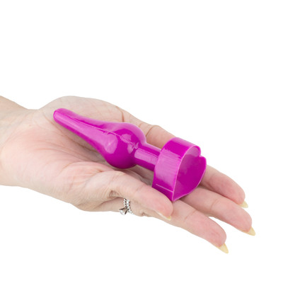 Plug Anal Cônico em PVC com Base Achatada no Formato de Coração - InNamorata Love Items N°01 | 8,6 x 2,8 cm
