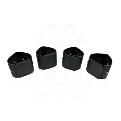 Foto 2 do produto InNamorata Sex Night Harness 2 - Cinta Liga em Couro Ecológico com Algemas para Punhos e Tornozelos | Tamanho Único