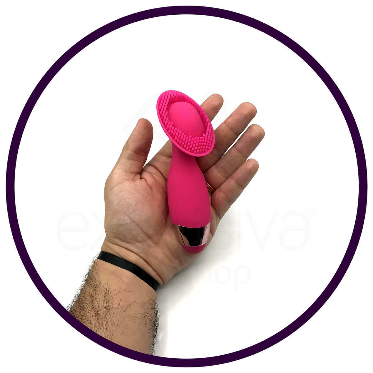 Escova Estimuladora de Clitóris em Silicone com Cerdas Massageadoras e 10 Modos de Vibração - Intt Sexy Funny Items - 14,5 x 3,5 cm | Cor: Rosa - 5