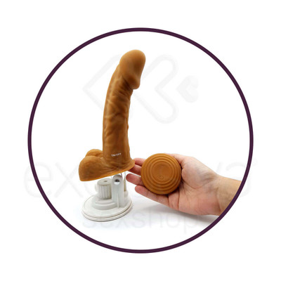 Foto 4 do produto Jason - Pênis Recarregável em Silicone com Ventosa de Pressão e 6 Modos de Vibração - 15 x 4,2 cm | Cor: Bege