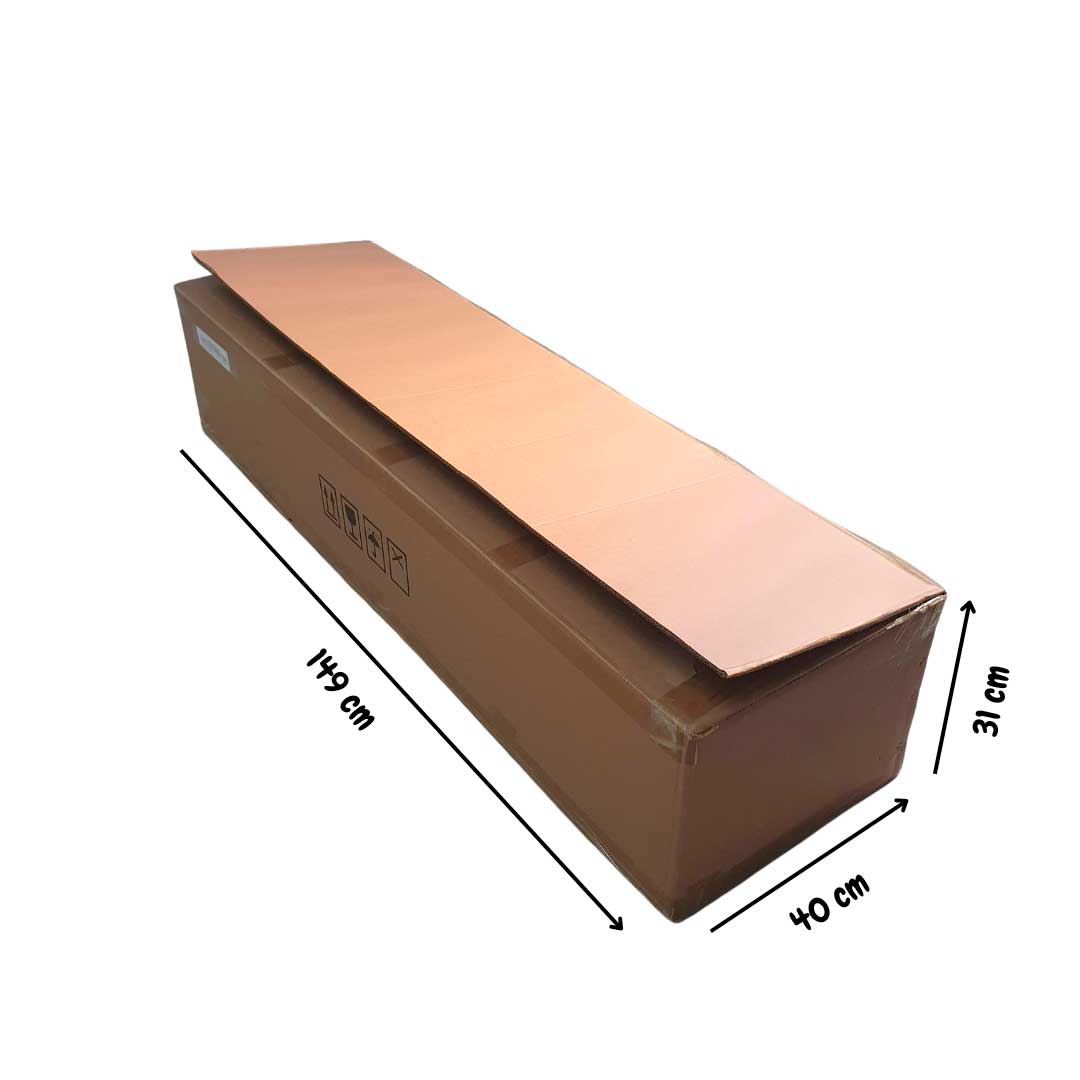 Karen - Boneca Realística em TPE de Pele Morena, Cabelos Loiros, Olhos Azul Claro, Seios Fartos, Vértebras em Aço e Acessórios - 34 kg e 1,48 Metros de Altura - 10