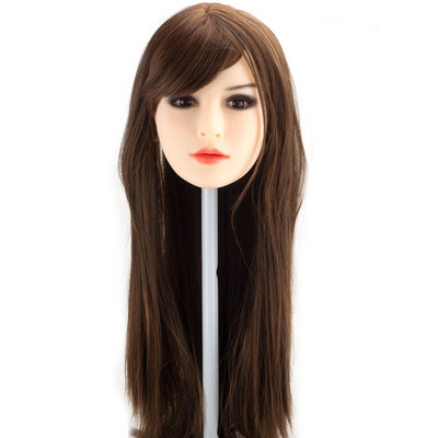 Karina - Boneca Realística em TPE com Pele Morena, Cabelo Longo, Olhos Castanhos, Seios Pequenos, Vértebras em Aço e Acessórios - 43 Kg e 1,57 Metros de Altura