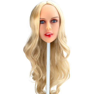Kate - Boneca Realística em TPE com Pele Branca, Cabelo Loiro, Olhos Azuis, Seios Médios, Vértebras em Aço e Acessórios - 40 kg e 1,61 Metros de Altura