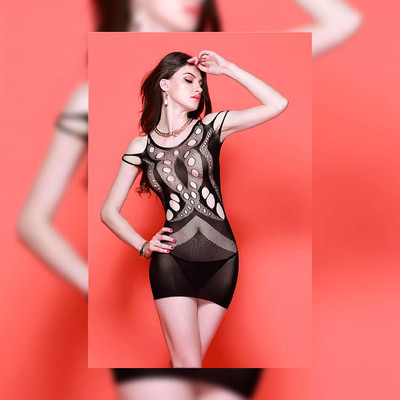 Kingspearl - Vestido sem Costura com Alças e Recortes