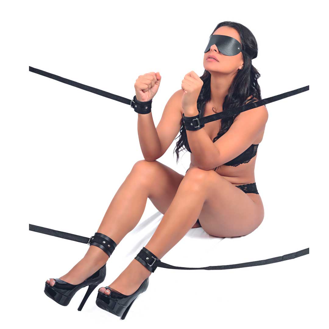 Kit Bondage com Braceletes e Tornozeleiras ajustáveis e Venda para os Olhos em Couro Montana - New Star Couros | Tamanho Único - 3