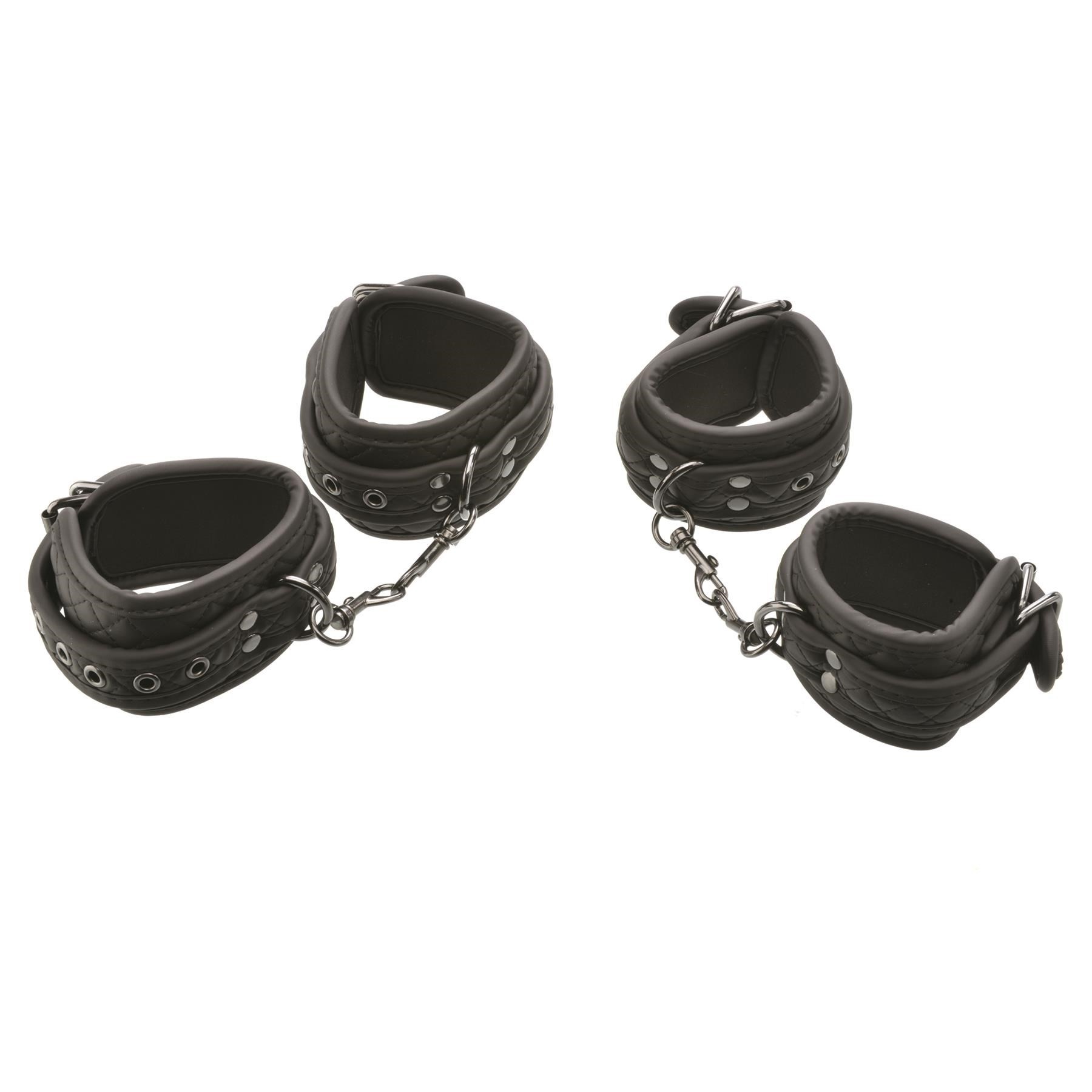 Kit Bondage em couro Sintético com Par de Algemas e Tornozeleiras, Venda para os Olhos, Palmatória e Vibrador de Dedo - Adam & Eve Eve's Fetish Dreams - 2