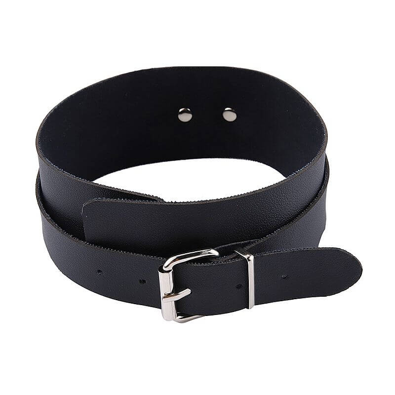 Kit Bondage - Kit Sado Erótico em Couro Sintético com Mordaça, Corda, Coleira, Chicote, Venda, Algemas e Tornozeleiras - Com 7 Itens - 8