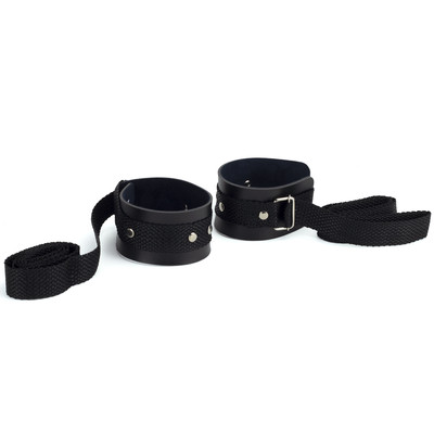 Foto 5 do produto Kit Bondage com Venda para os Olhos em Couro Montana e 4 Amarras - Exclusiva Linha Sado