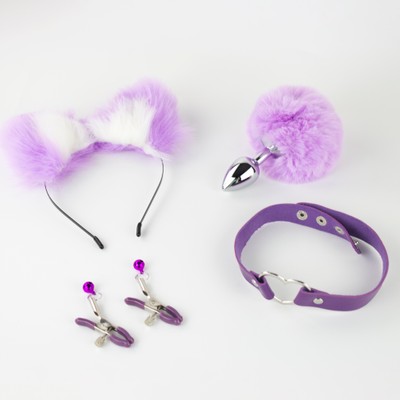 Foto 1 do produto Kit Fetiche em Pelúcia com Tiara de gatinho, Plug Anal com Rabo de Coelho, Grampos Para os Seios com Guizo e Coleira de Coração - Sexy Import