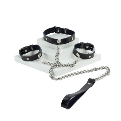 Foto 2 do produto Kit Gargantilha com Guia, Par de Braceletes em Couro Montana e Correntes - Exclusiva Linha Sado